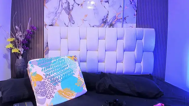 alisstarr online show from 2, 4, 2026