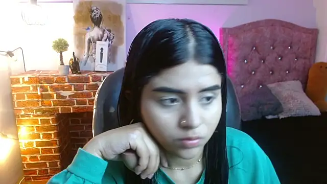 mila quin online show from 5, 4, 2026