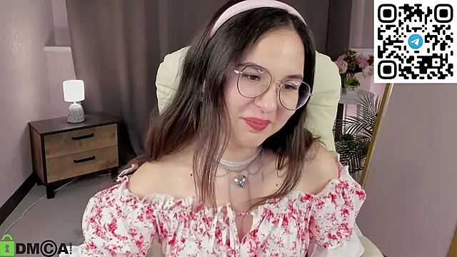 Snapshot of leylamirage chatting on 20, 2, 2026 leylamirage online show from 20, 2, 2026