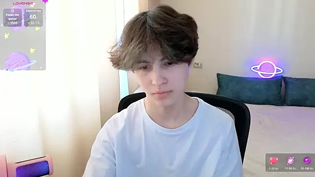  LukaHayes  online show from 20, 4, 2026