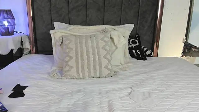 Snapshot of Helldy_666 chatting on 28, 5, 2026 Helldy 666 online show from 28, 5, 2026