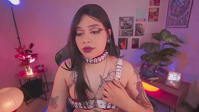 Snapshot of violette_clerk1_ chatting on 26, 2, 2026 violette clerk1 online show from 26, 2, 2026