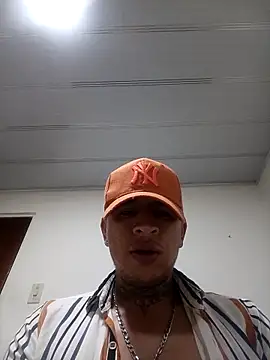 Valentino dominusSex online show from 22, 2, 2026