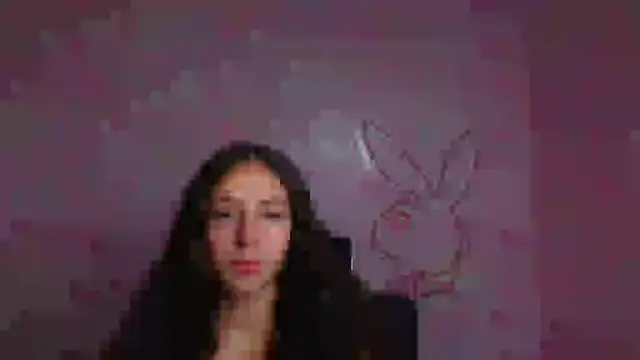 KissMeJulia online show from 7, 8, 2026