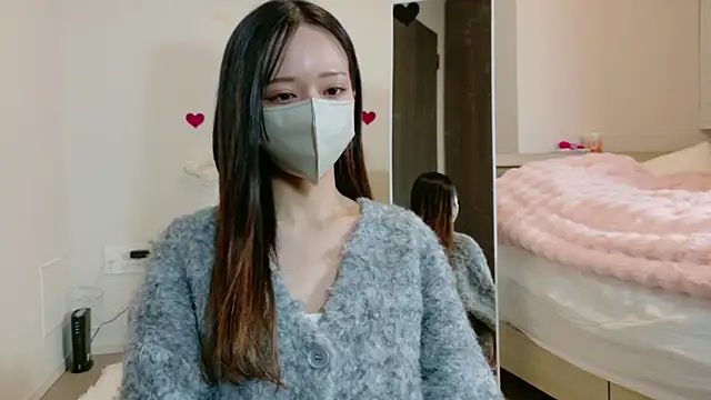 Snapshot of maichan_v chatting on 25, 2, 2026 maichan v online show from 25, 2, 2026