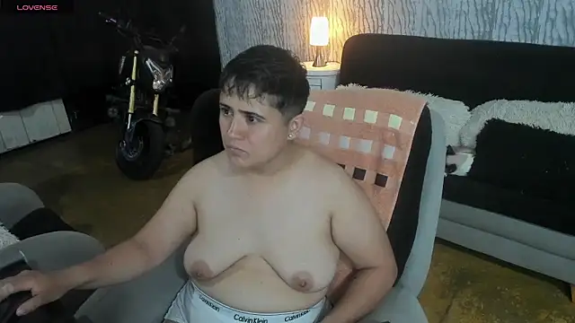 Snapshot of SophiaKnox chatting on 18, 2, 2026 SophiaKnox online show from 18, 2, 2026