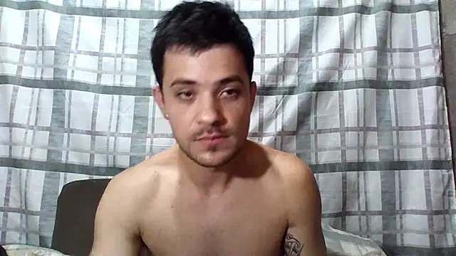 Snapshot of machodotado97 chatting on 21, 4, 2026 machodotado97 online show from 21, 4, 2026