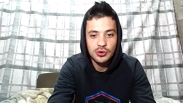 Snapshot of machodotado97 chatting on 28, 4, 2026 machodotado97 online show from 28, 4, 2026