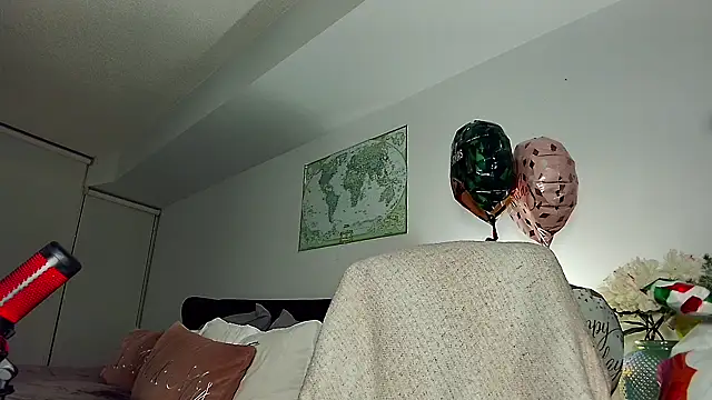 supreme dominatrix online show from 8, 1, 2025