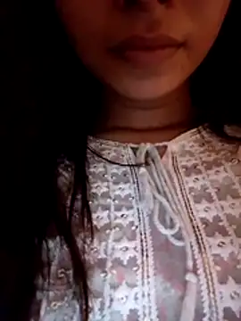 cute girl 29 online show from 31, 7, 2026