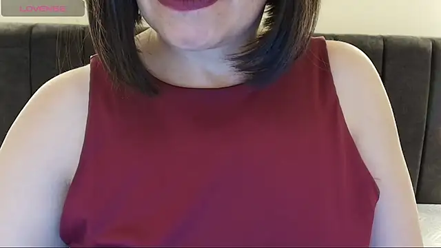 Snapshot of MoriahStorm chatting on 12, 5, 2026 MoriahStorm online show from 12, 5, 2026