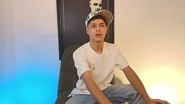 Snapshot of Eliassalvatore_ chatting on 12, 5, 2026 Eliassalvatore online show from 12, 5, 2026