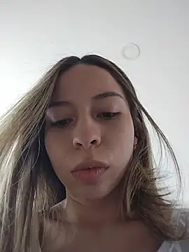 LuuluBerry online show from 15, 3, 2026
