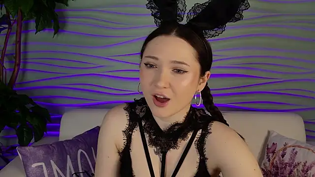 Tiny BunnyX online show from 31, 3, 2026