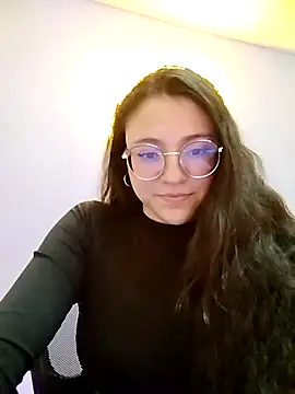 Angelie Rosebrm online show from 10, 3, 2026