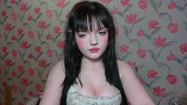 DorathyScaggs online show from 17, 4, 2026