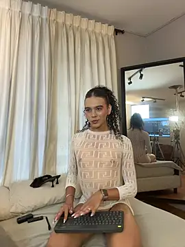 Luxa Velvet online show from 29, 7, 2026