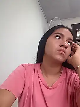 Snapshot of DulceCaroX chatting on 15, 5, 2026 DulceCaroX online show from 15, 5, 2026