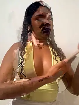 Miaafoxx   online show from 9, 4, 2026