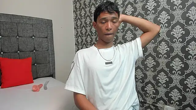 Little Twink19x online show from 21, 3, 2026