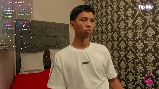 Little Twink19x online show from 8, 5, 2026