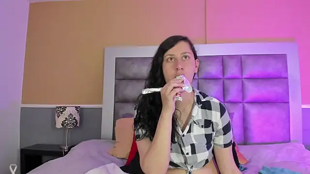 LunaDamasco online show from 26, 3, 2026