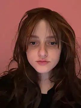 Amira amur online show from 4, 3, 2026