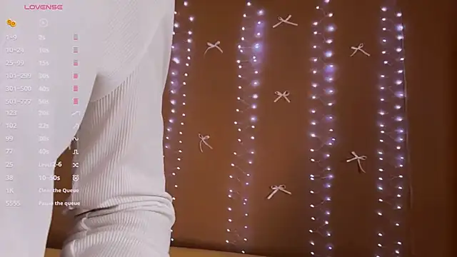 SoraCat online show from 26, 3, 2026