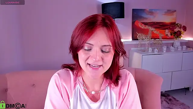 taticamomile online show from 5, 4, 2026