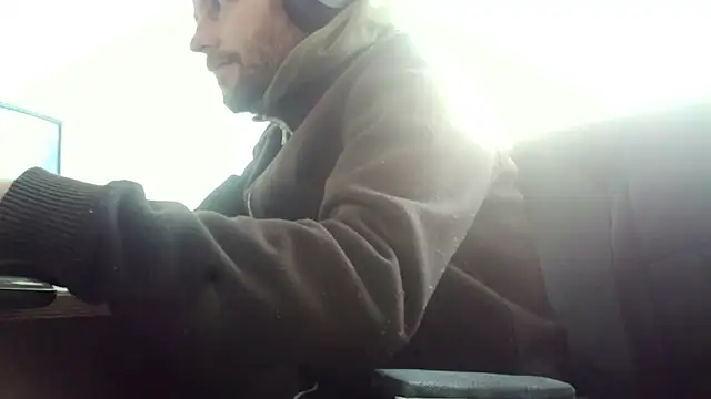 truble78 online show from 25, 2, 2026