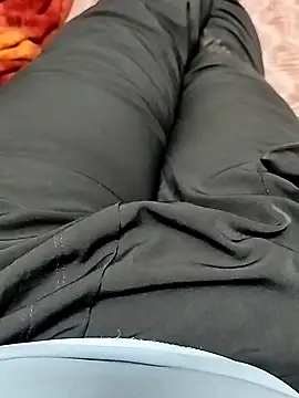 smallthickdick115 online show from 19, 2, 2026