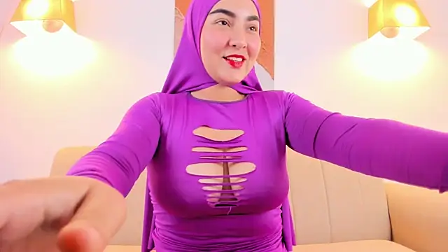 Malika Noor online show from 14, 4, 2026