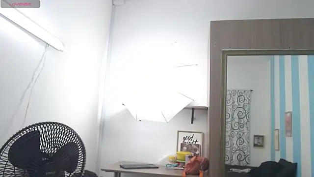 Snapshot of mia0207 chatting on 25, 2, 2026 mia0207 online show from 25, 2, 2026