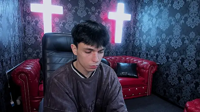 Snapshot of ClarkBev chatting on 21, 2, 2026 ClarkBev online show from 21, 2, 2026