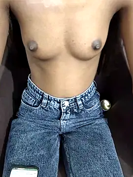 iam-anshika online show from 6, 4, 2026