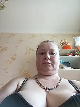 KiraStanton online show from 30, 6, 2026