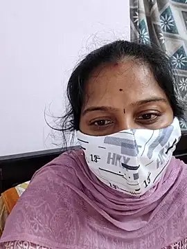 Shaliniqueen online show from 12, 6, 2026