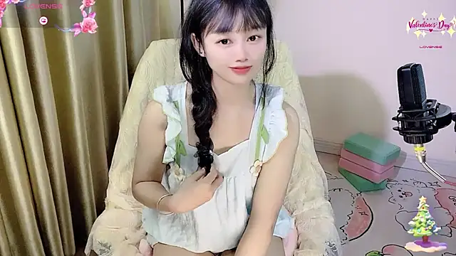 Snapshot of okyssa chatting on 5, 6, 2026 okyssa online show from 5, 6, 2026