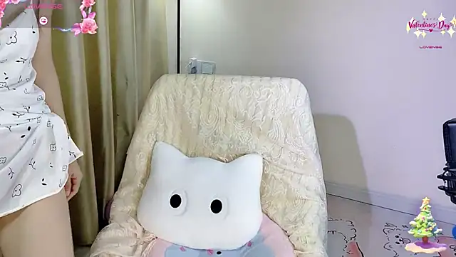 Snapshot of okyssa chatting on 6, 6, 2026 okyssa online show from 6, 6, 2026