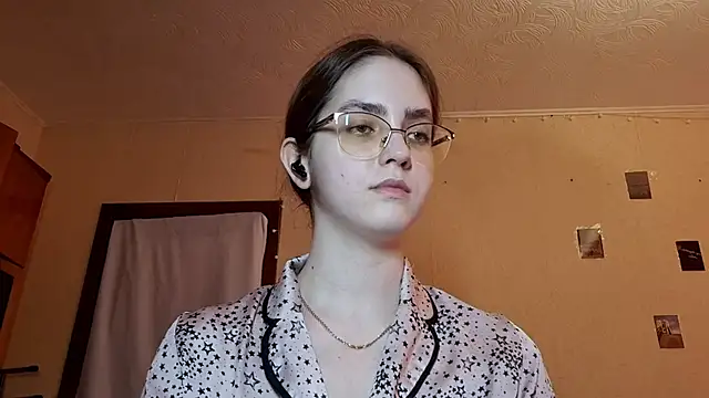 Katelemon online show from 3, 4, 2026