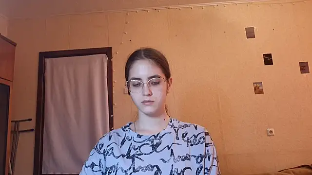 Katelemon online show from 9, 7, 2026