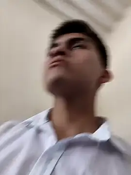 Snapshot of bbluchito chatting on 2, 3, 2026 bbluchito online show from 2, 3, 2026