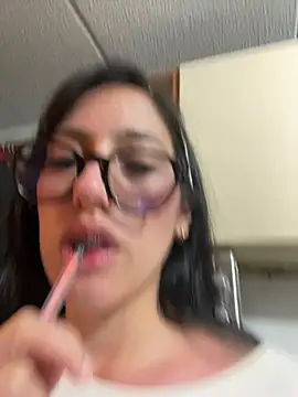 susi chimm online show from 2, 3, 2026