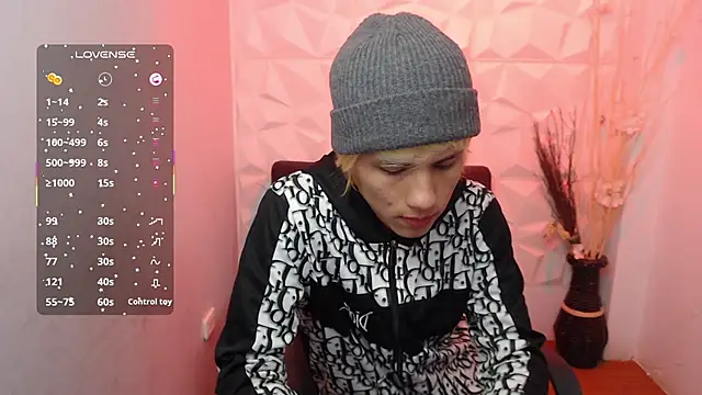 Snapshot of Stich_23 chatting on 21, 6, 2026 Stich 23 online show from 21, 6, 2026