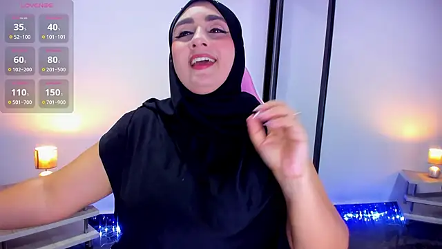 HijabiMilff online show from 19, 3, 2026