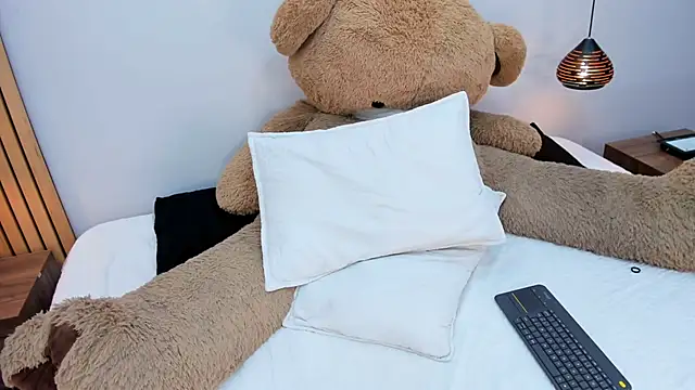 SusiMendez online show from 8, 3, 2026