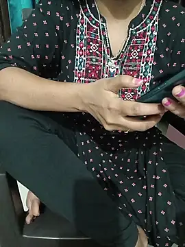 Queenlipx online show from 16, 3, 2026