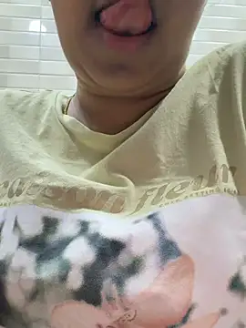 sessy grl online show from 27, 5, 2026