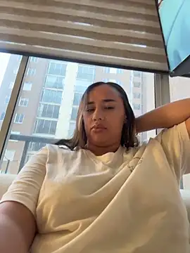 Eyssha online show from 18, 3, 2026