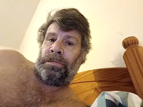 Snapshot of stud2512 chatting on 2, 3, 2026 stud2512 online show from 2, 3, 2026